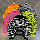 Cold shoulder tiger sweater (Pink)